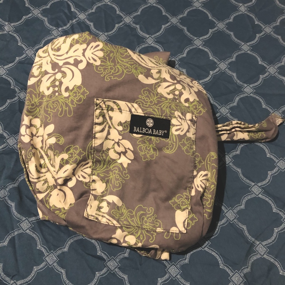 Balboa Baby Nursing Cover - Picture 2 of 2